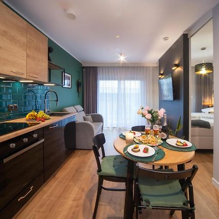 Maya'S Flats & Resorts 16 - Nadmotlawie กดัญสก์ ภายนอก รูปภาพ