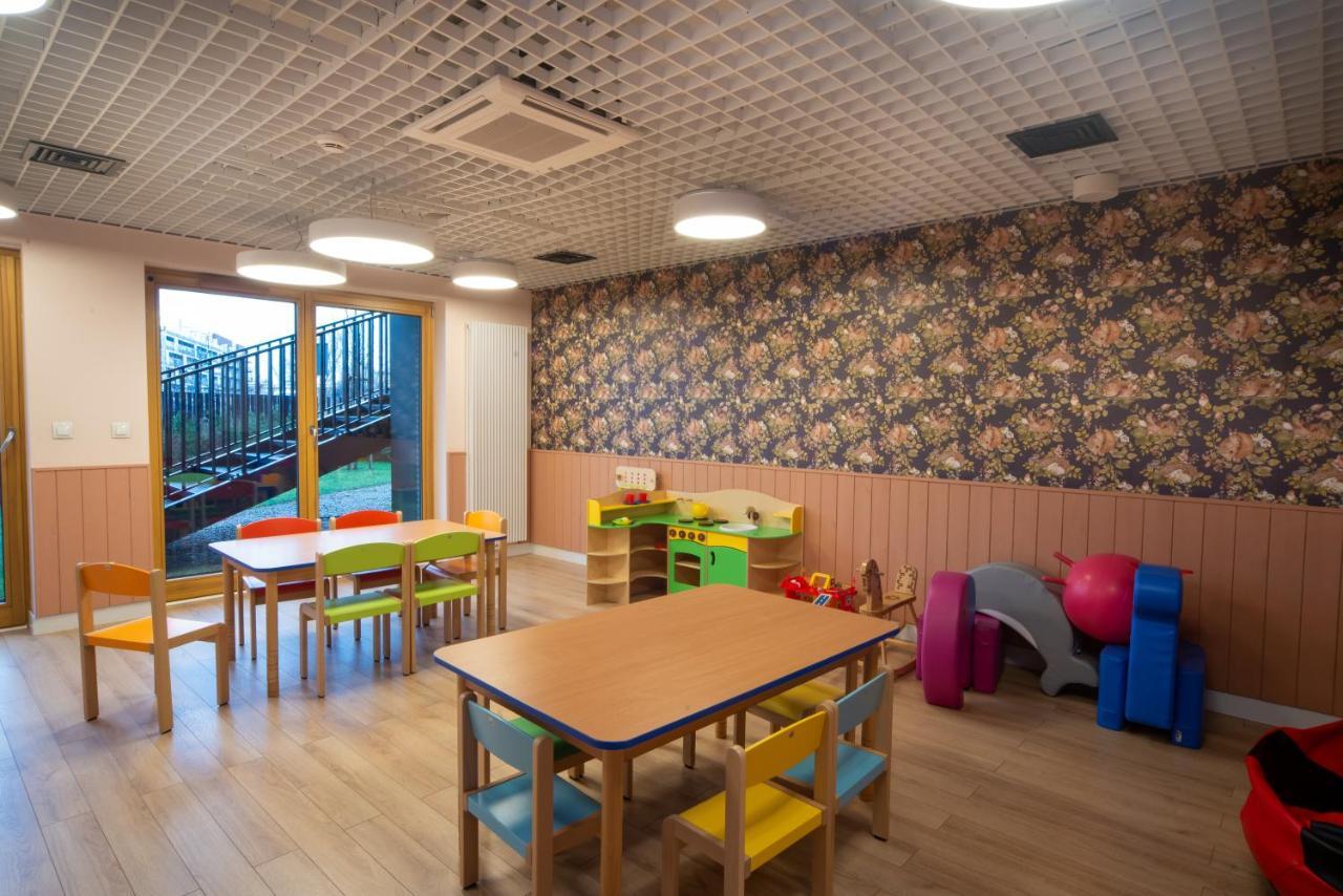 Maya'S Flats & Resorts 16 - Nadmotlawie กดัญสก์ ภายนอก รูปภาพ